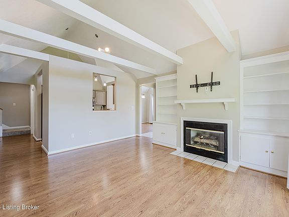 5th image of 4464 Southbridge Ct