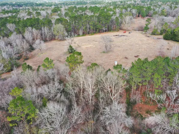 Dejardo Ln, Coldspring, TX 77331