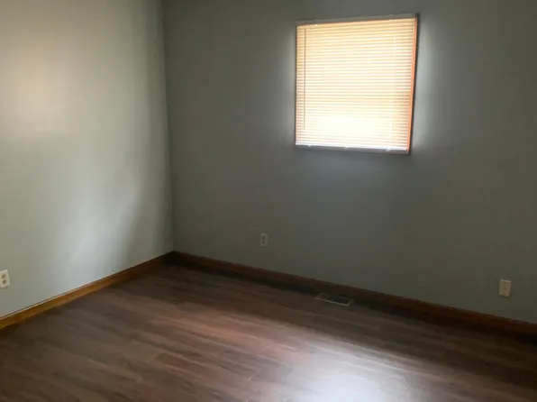 84 E Franklin Ave #84, West Jefferson, OH 43162