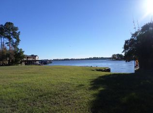 708 River Rd, Montgomery, TX 77356