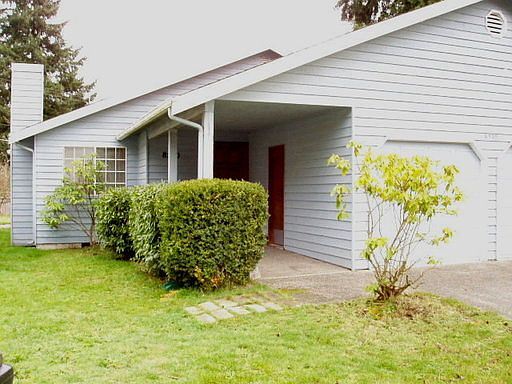 3rd image of 8530 Bender Cir NE