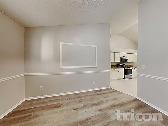 3rd image of 5199 Derby Forest Ln