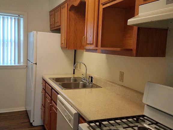 3rd image of 8312 Oconner Cres