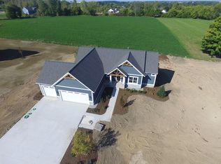 3121 Rocaway Dr, Hudsonville, MI 49426