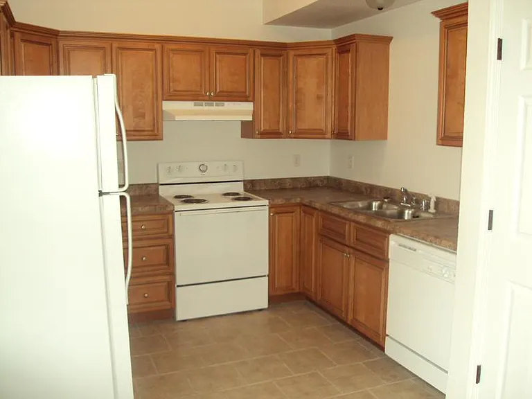 2010 Beck Ln — Photo 3