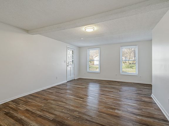 3rd image of 1708 Jefferson Ave #B
