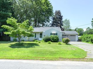 36 Yamaska Rd, Springfield, MA 01118