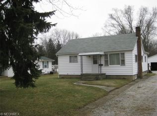 772 E Cassell Ave, Barberton, OH 44203