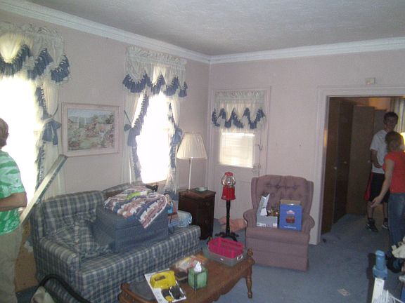 5th image of 1269 E 59th St