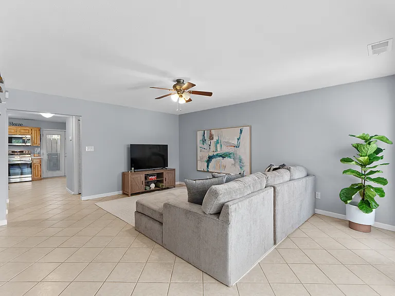 4838 Huron Dr — Photo 19