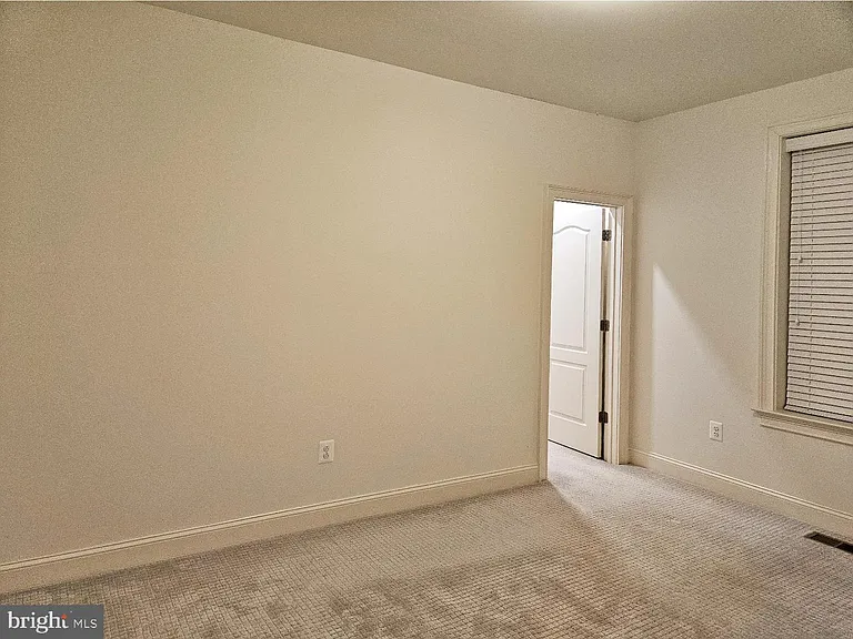 3332 Burton Dr — Photo 78