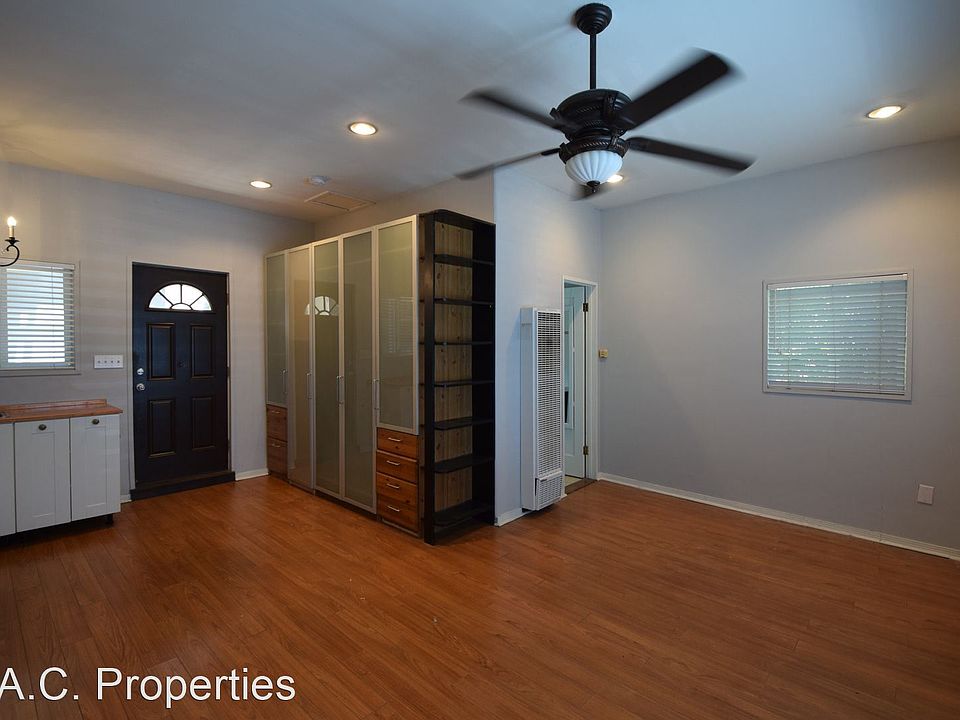 1st image of 12007 Burbank Blvd #7501584