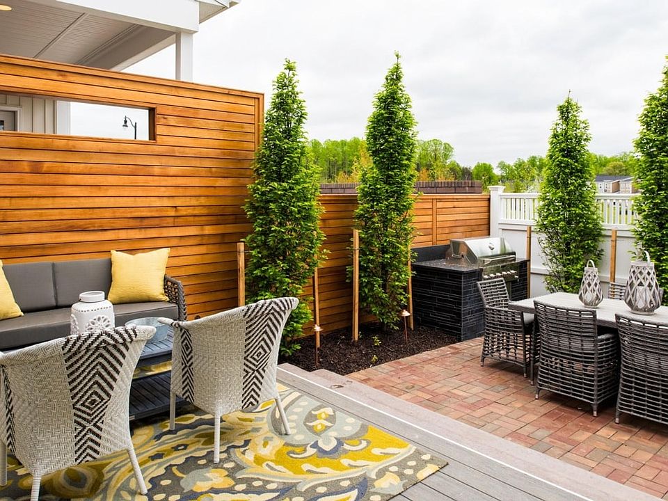 The Fairwinds - Outdoor Living