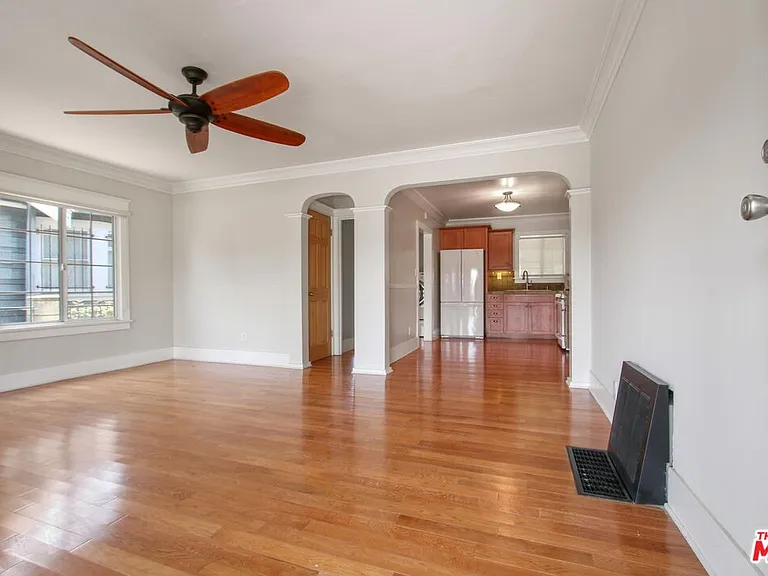 3701 4th Ave — Photo 3