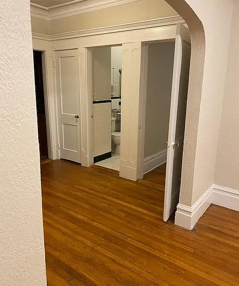 102 Naples Rd #3 — Photo 8