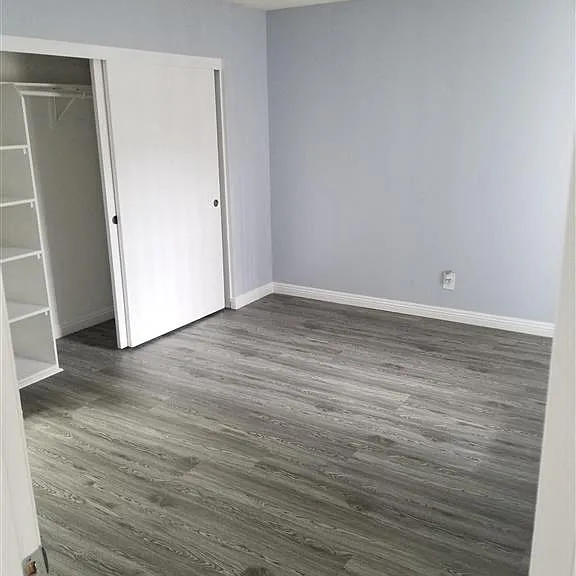 Nova Pointe Apartments — Photo 9