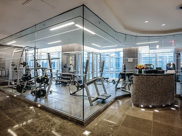 620 West 42nd Street image 12 of 12