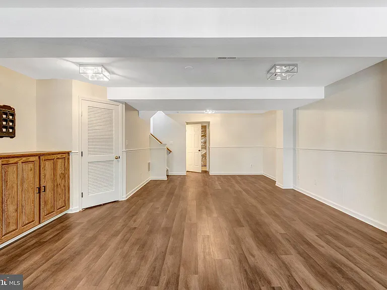 7057 Sauvage Ln — Photo 40