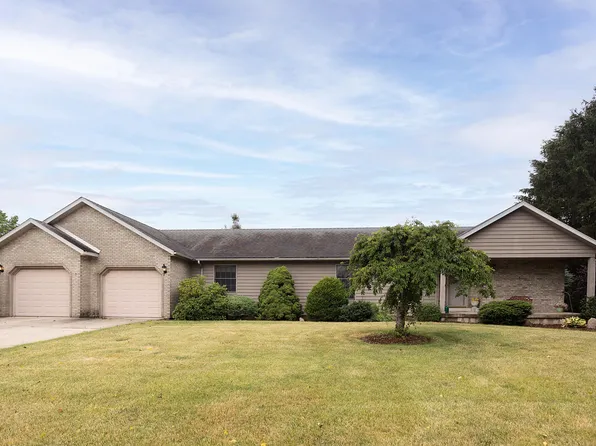 2738 S Nowak Dr, La Porte, IN 46350
