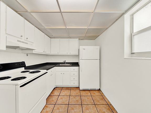 5th image of 134 Salamanca Ave #14B