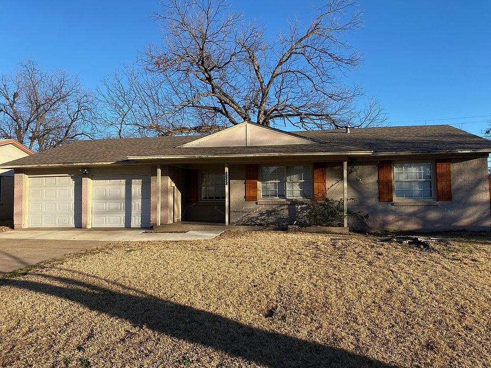 1st image of 13716 Pyramid Dr
