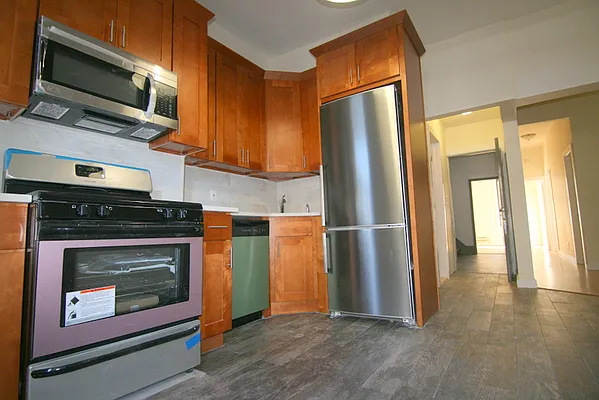 Rented by Citi Habitats | media 35