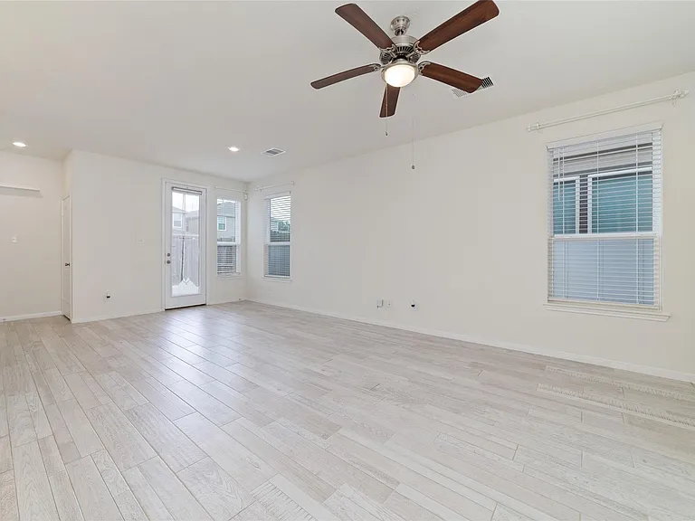 16615 Chill Brook Dr — Photo 13