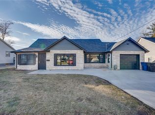 2402 57th St, Des Moines, IA 50310