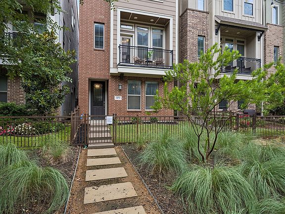 2nd image of 1071 Tea Olive Ln