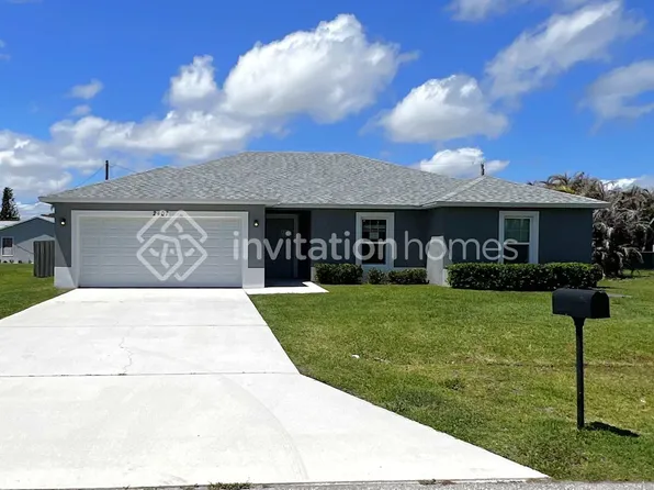 2407 SE Melon Ct, Port Saint Lucie, FL 34952