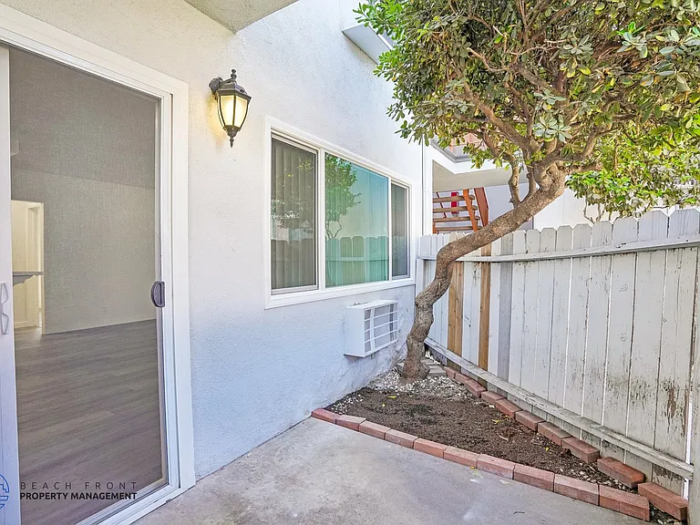 8721 Imperial Hwy. — Photo 21