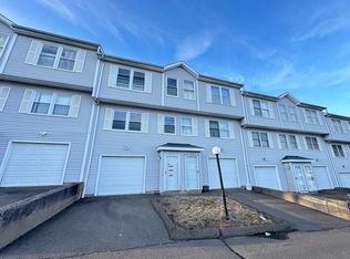 195 Arch St APT 11, Hamden, CT 06514
