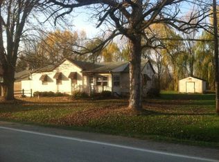 15558 Almont Rd, Allenton, MI 48002