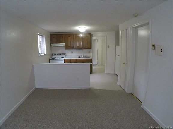 3rd image of 274 Paul Manafort Dr #C4