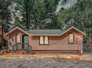 590 Oak Knoll Cir, Green Valley Lake, CA 92341
