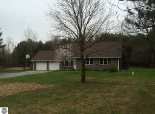 5381 S Winn Rd, Mount Pleasant, MI 48858