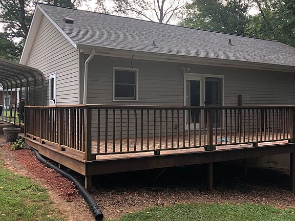 4th image of 162 Myers St
