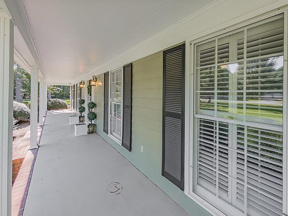 2nd image of 75 Frances Ln