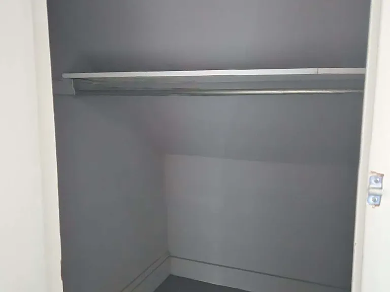 509 S Centre St #4 — Photo 10