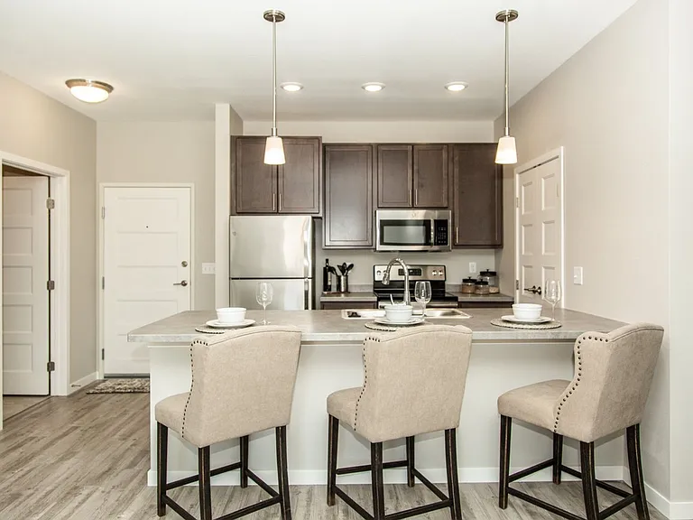 Dwell at Lakewood Apartments — Photo 31