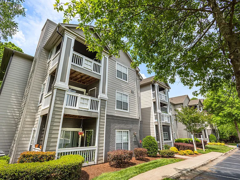 J501 Estates — Photo 32