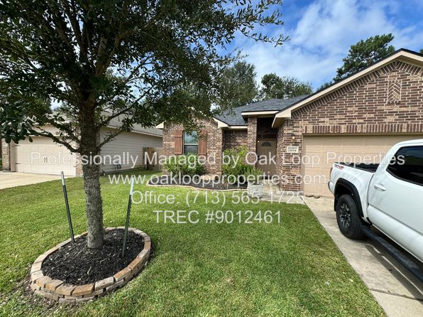 21614 Alexandria Forest Ct