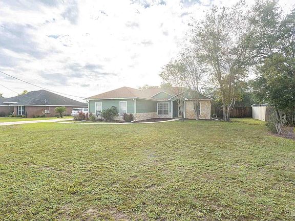 2nd image of 1895 Bayou Dr