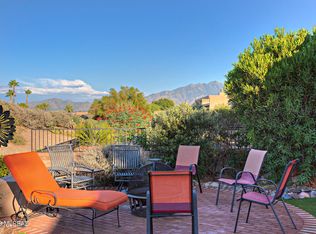 992 W Blue Fox Rd, Green Valley, AZ 85614