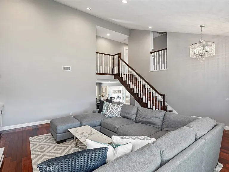 9831 Vicksburg Dr — Photo 5