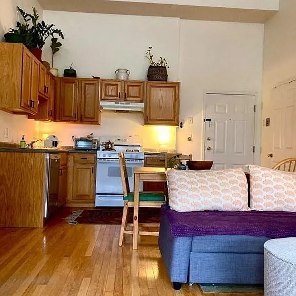 58 Almont St #5 — Photo 2