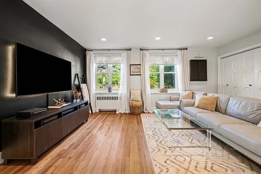 130 Boylston St #2 — Photo 29