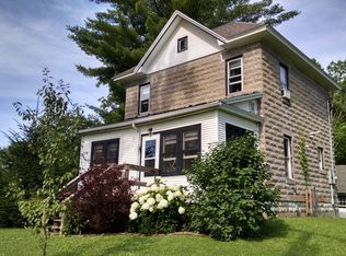213 S Gay St, Gays Mills, WI 54631