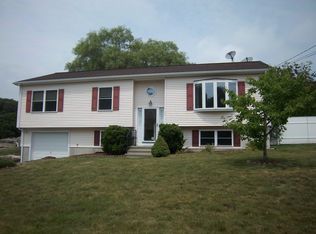 36 Johl Dr, Groton, CT 06340