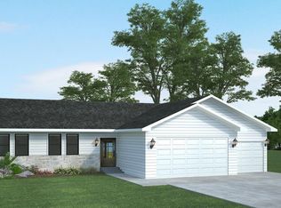 538 E Maple Bch, Edgerton, WI 53534